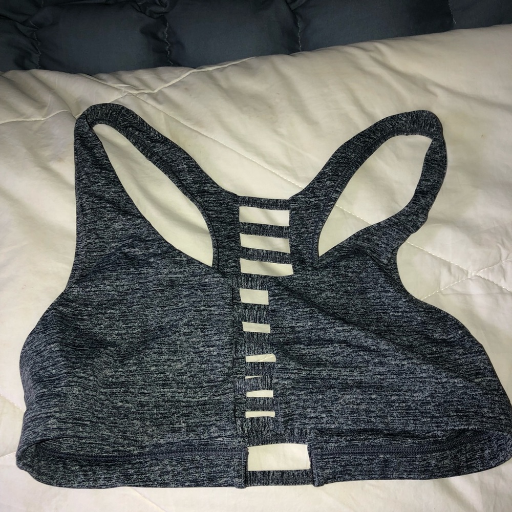 VS Sports bra